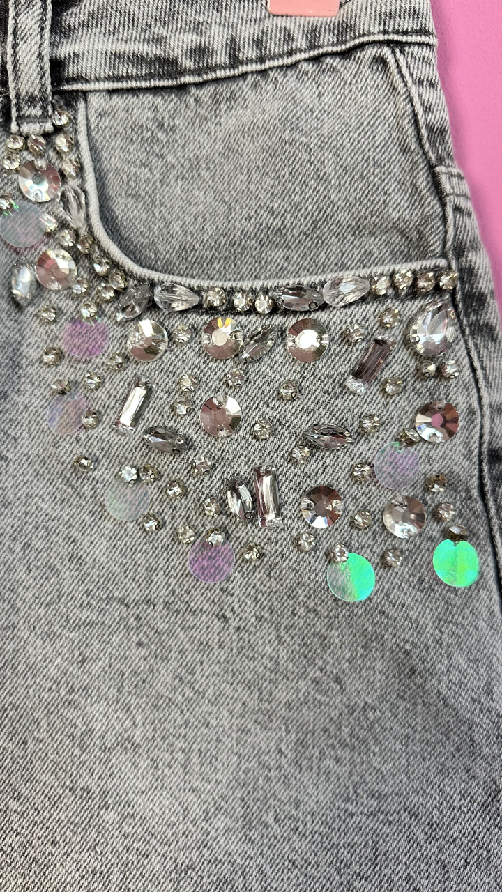 Shiny Rebel – Fusta denim care strălucește cu atitudine ALESSI [2]