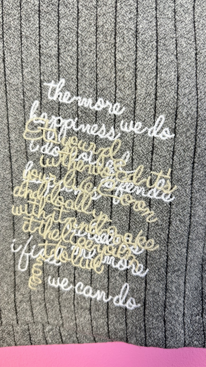 Mystic Mood – Fusta care citește priviri ALESSI [3]