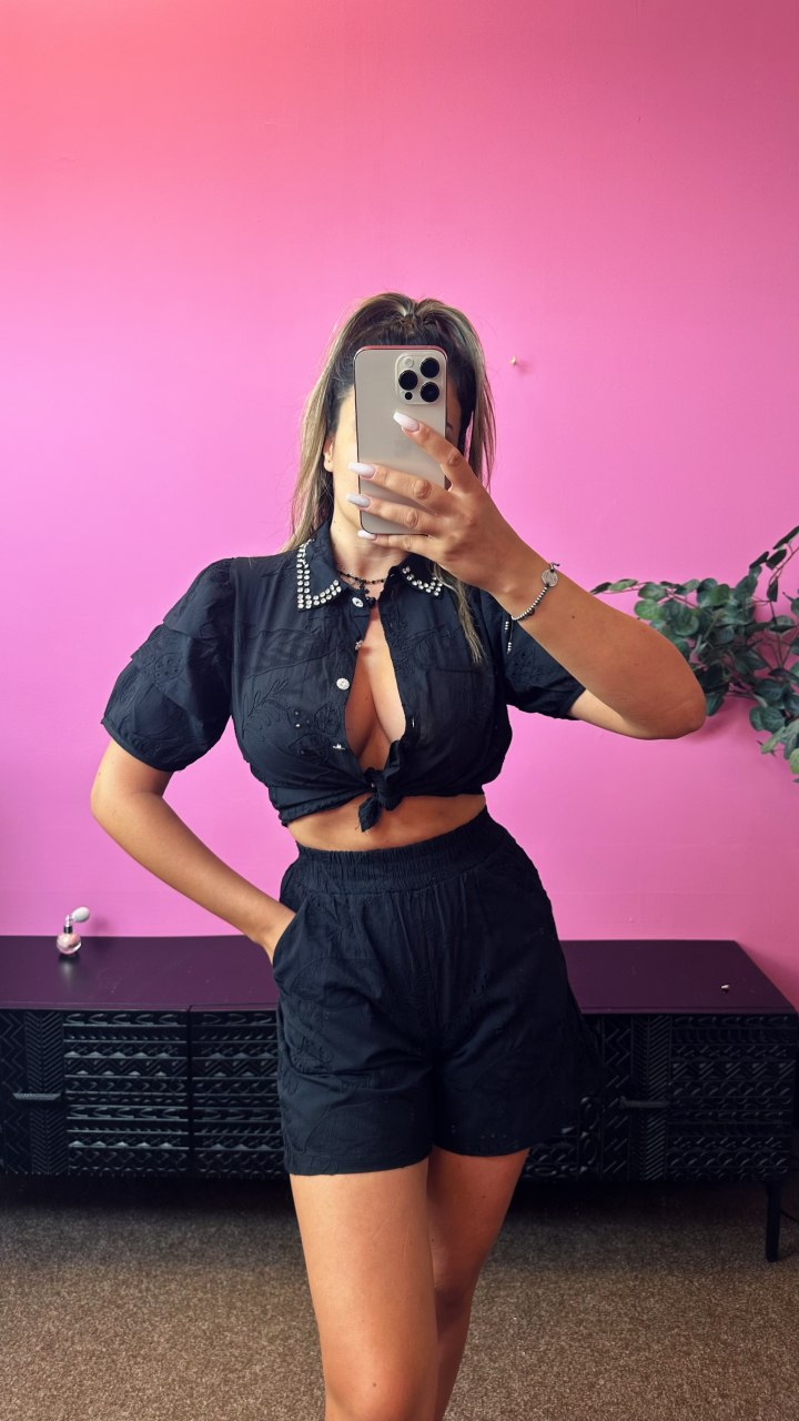 Set elegant negru cu pietricele ALESSI [1]