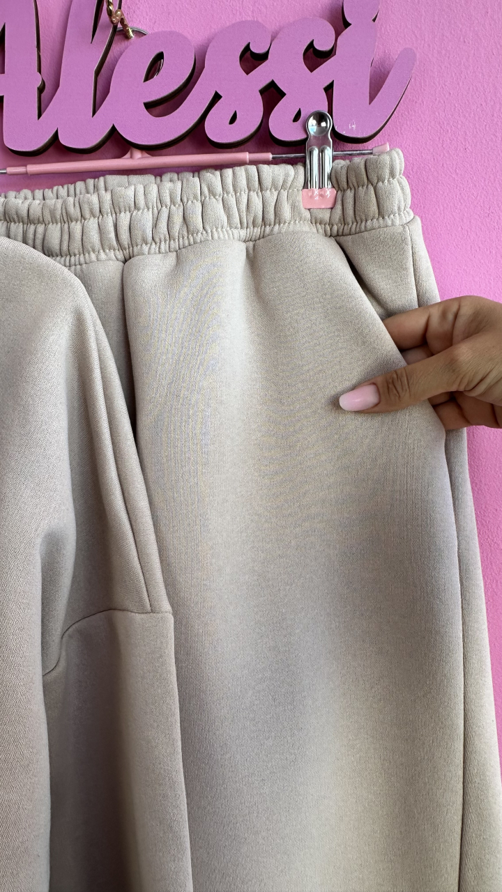 TRENING GROS OVERSIZE CU BLĂNIȚĂ ȘI GLUGĂ ALESSI [5]