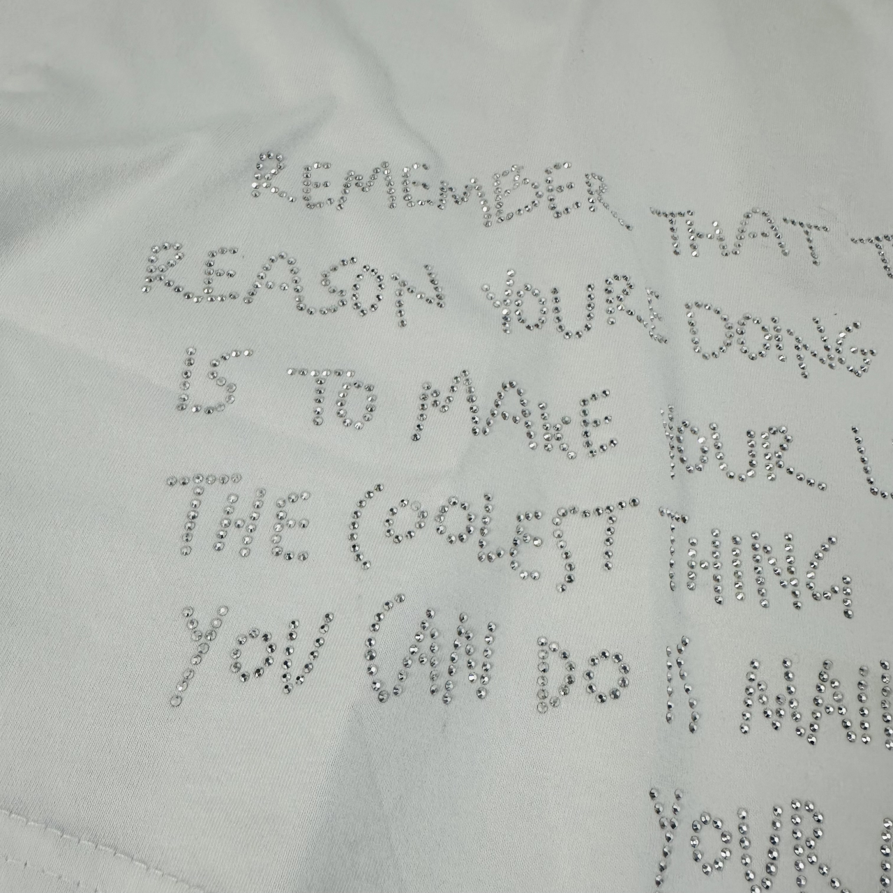 Tricou Alb Scurt cu Strasuri și Lanțuri Decorative ALESSI [3]