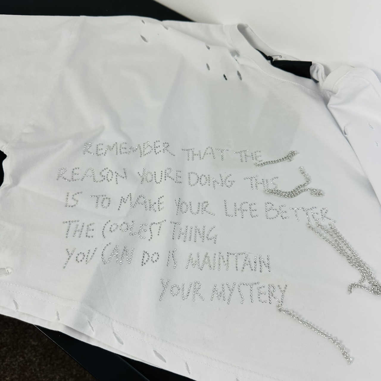 Tricou Alb Scurt cu Strasuri și Lanțuri Decorative ALESSI [2]