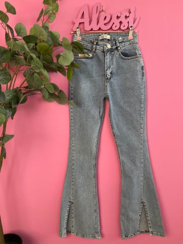 Blugi - BLUGI DENIM ALBASTRI EVAZATI