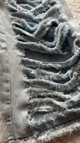 BLUGI OVERSIZE CU RUPTURI ADÂNCI ȘI TALIE ÎNALTA ALESSI [3]