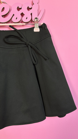 Bow Power – Fusta cu atitudine și fundițe ALESSI [1]