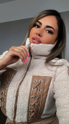 COJOCEL SCURT BEJ CU DETALII DIN PIELE ECO MARO ALESSI [6]