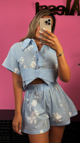 Compleuri by Alessi - Compleu baby blue cu detalii florale cusute ALESSI