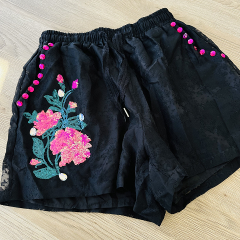 "Black Bloom Set" – Eleganță cu personalitate [1]