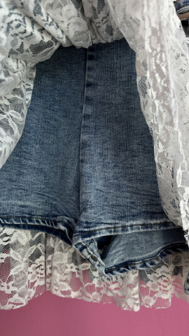 Skirt Me Baby – Fusta-pantalon din denim cu dantelă [2]