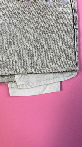 Shiny Rebel – Fusta denim care strălucește cu atitudine ALESSI [3]