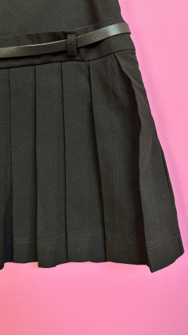 Black Charm – Fusta-pantalon care domină scena ALESSI [3]