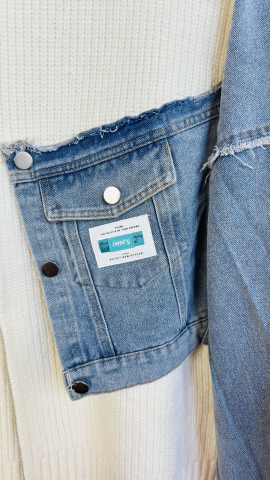 "Hybrid Heat" – Geaca Alba Urbană Cu Accente Denim [2]