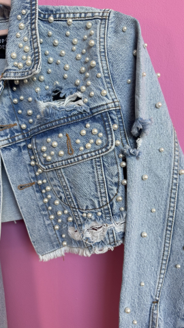 Blugi - "Pearl Riot" – Setul Denim Care Fură Toate Privirile ALESSI