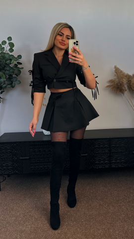 Sacouri si Jachete - SACOU SCURT NEGRU CU DETALII LATERALE ALESSI