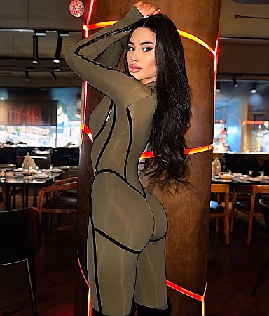 SALOPETĂ KAKY CU INSERȚII DIN PIELE NEAGRĂ ALESSI [1]