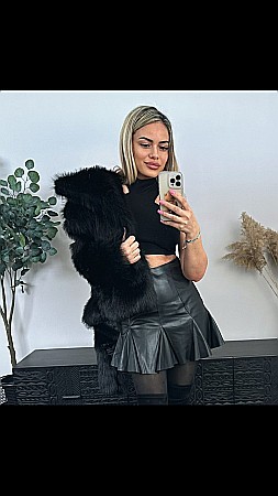 Top Negru Scurt cu Guler la Baza Gâtului ALESSI [1]