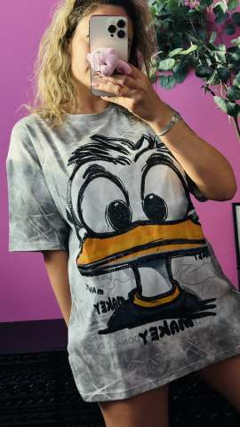 Tricouri, Topuri & Camasi - Tricou Oversized „Donald” cu Paiete – Gri Vintage ALESSI