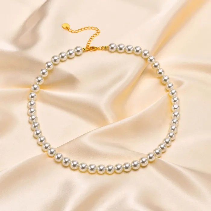Produse - Colier Elegant cu Perle Albe