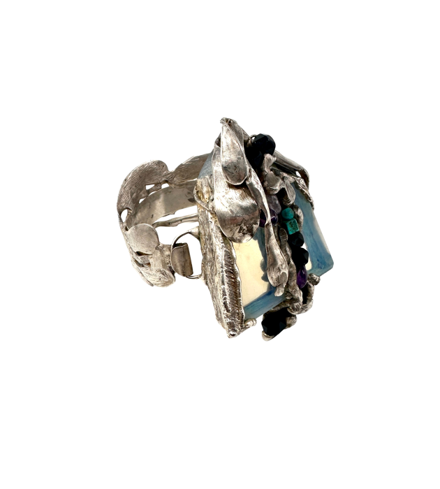 Brățară Sculpturală 'Mineral Flow' din Alamă Placată cu Argint, Cristal Optic și Turcoaz [3]