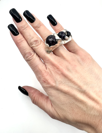 Inel Sculptural 'Shadow Flow' din Alamă Placată cu Argint și Onix Fațetat [1]