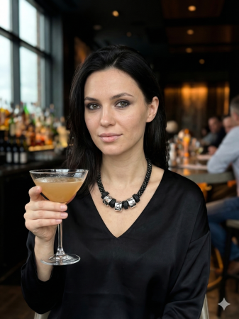 Colier Sculptural 'Telluric' din Textil Împletit, Metal  și Roci Vulcanice [2]