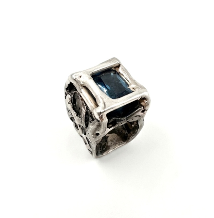 Inele - Inel Sculptural 'Abis' Cristal Dalloz Aquamarine