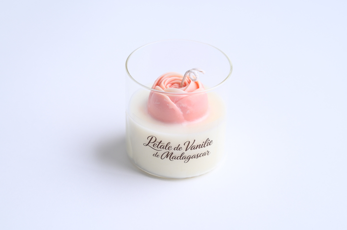 Lumânare parfumată din ceară naturală de cocos și soia Petale de Vanilie de Madagascar [2]