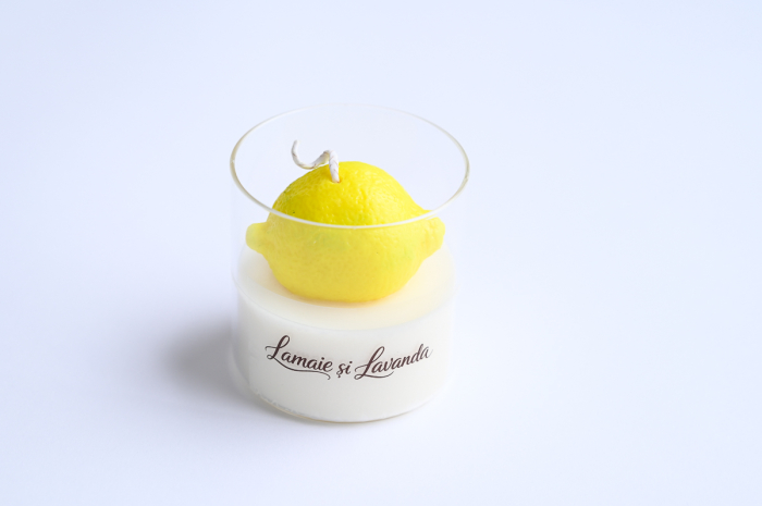 Lumânare parfumată din ceară naturală de cocos și soia Lamaie si Lavanda [2]