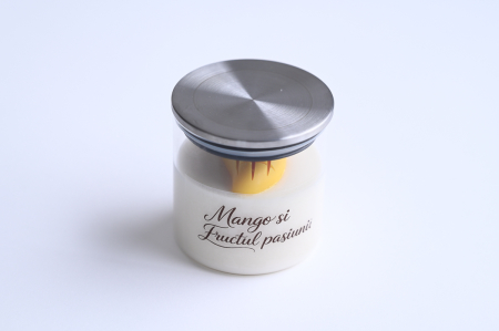 Lumânări  parfumate - Lumânare parfumată din ceară naturală de cocos și soia  Mango & Fructul Pasiunii igorantă