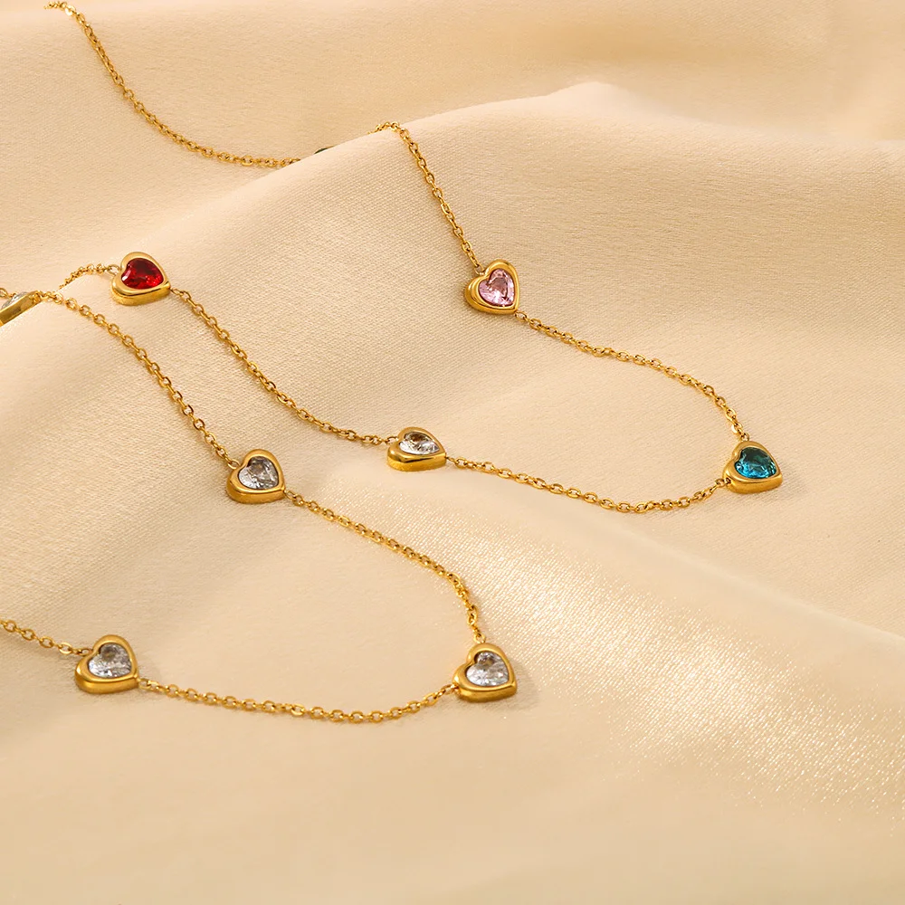 Colier Five Hearts Symphony [2]