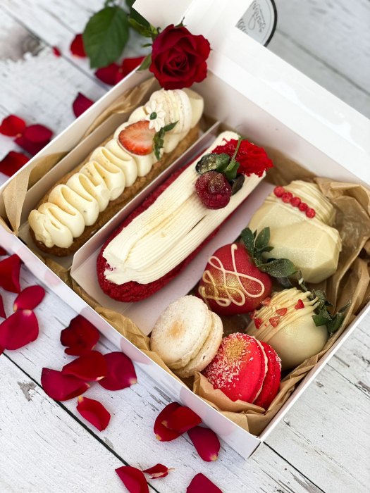 CUTII MINIPRAJITURI SAU MACARONS, 20X16X5.5 CM, COD D2- ALB, SET 5 BUC [5]