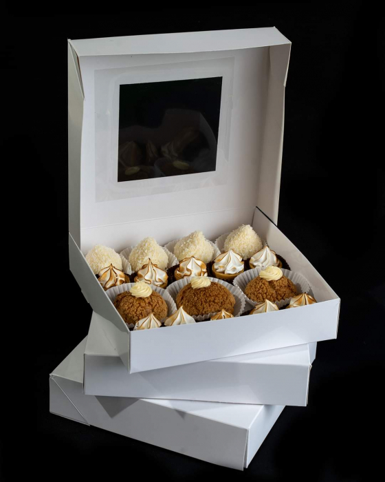 CUTII MINIPRAJITURI SAU MACARONS, 23X23X5 CM, COD D5- ALB, SET 5 BUC [2]