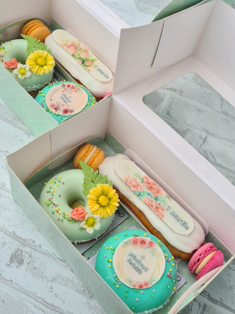 Cutie verde cu puncte cu fereastră și tăviță 20x13x8 cm [1]