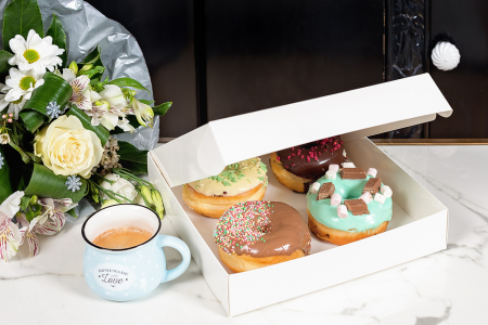 cutie prajituri 20x20x5