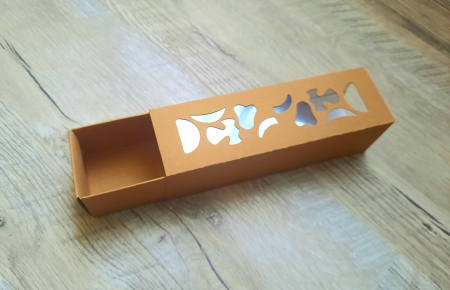 Cutie Pentru 5-6 Macarons natur, cu fereastra dantelata [1]