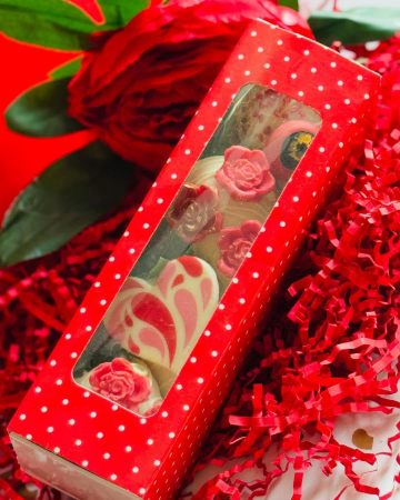 MAC3- ROSU CU PUNCTE [2]