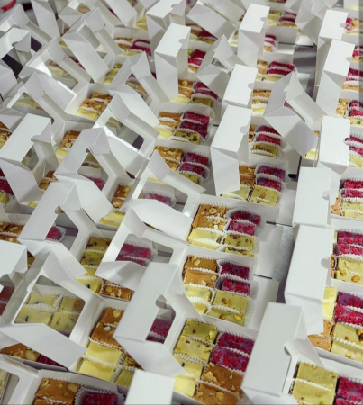 Cutie E11: 10x10x4, cu fereastra si tavita, alb lucios [1]