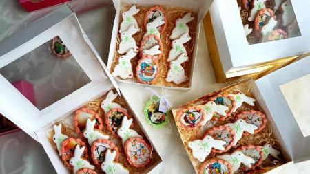 CUTII MINIPRAJITURI SAU MACARONS, 23X23X5 CM, COD D5- ALB, SET 5 BUC [3]