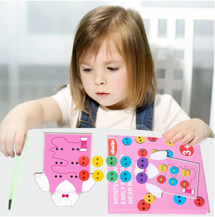 Joc educativ din lemn de snuruit nasturii pe camasa Montessori, Almido, Roz multicolor 3 ani+ [2]