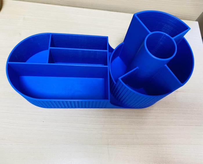 Organizator Desk Mate – Organizator Multifuncțional Birou 3D Printat | Alore Magic 3D PrintOrganizator DeskMate – Organizator Multifuncțional Birou 3D Printat | Alore Magic 3D Print [4]