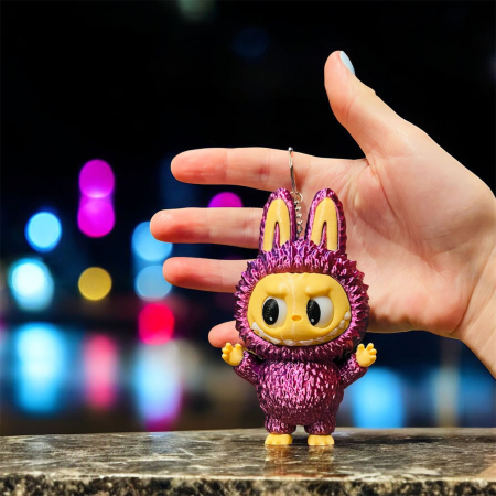 Breloc Labubu cu ochi rotitori – accesoriu amuzant si expresiv [1]