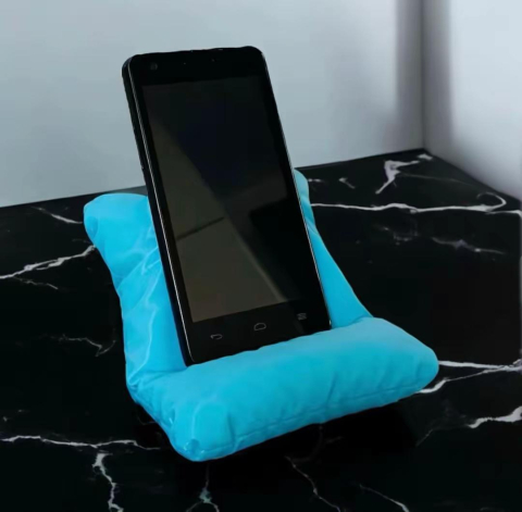 Soft Stand – suport tip pernă pentru telefon [6]