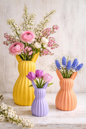 Produse - Vaza decorativa tip iepuras pentru flori