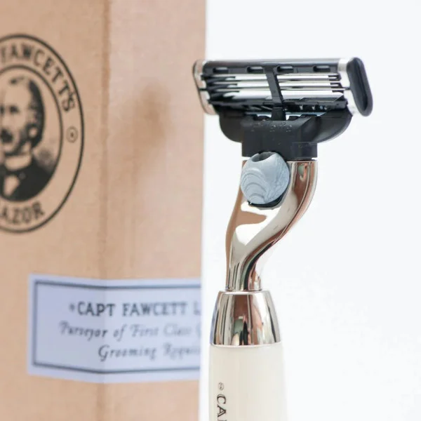 Aparat de ras compatibil Mach3 Captain Fawcett Finest Hand Crafted Safety Razor [1]