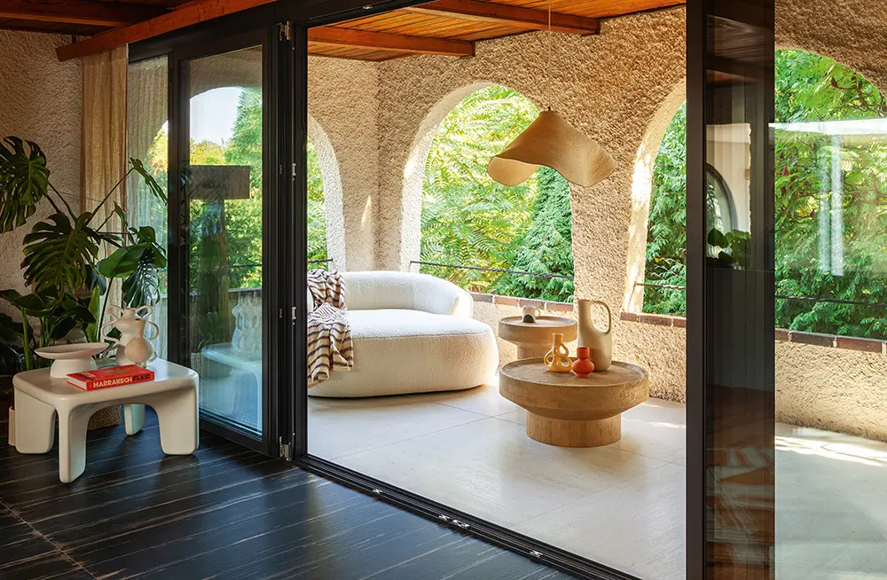 Gresie tip travertine Holiday Travertine Satinat 119.8x119.8, bej, finisaj mat [4]