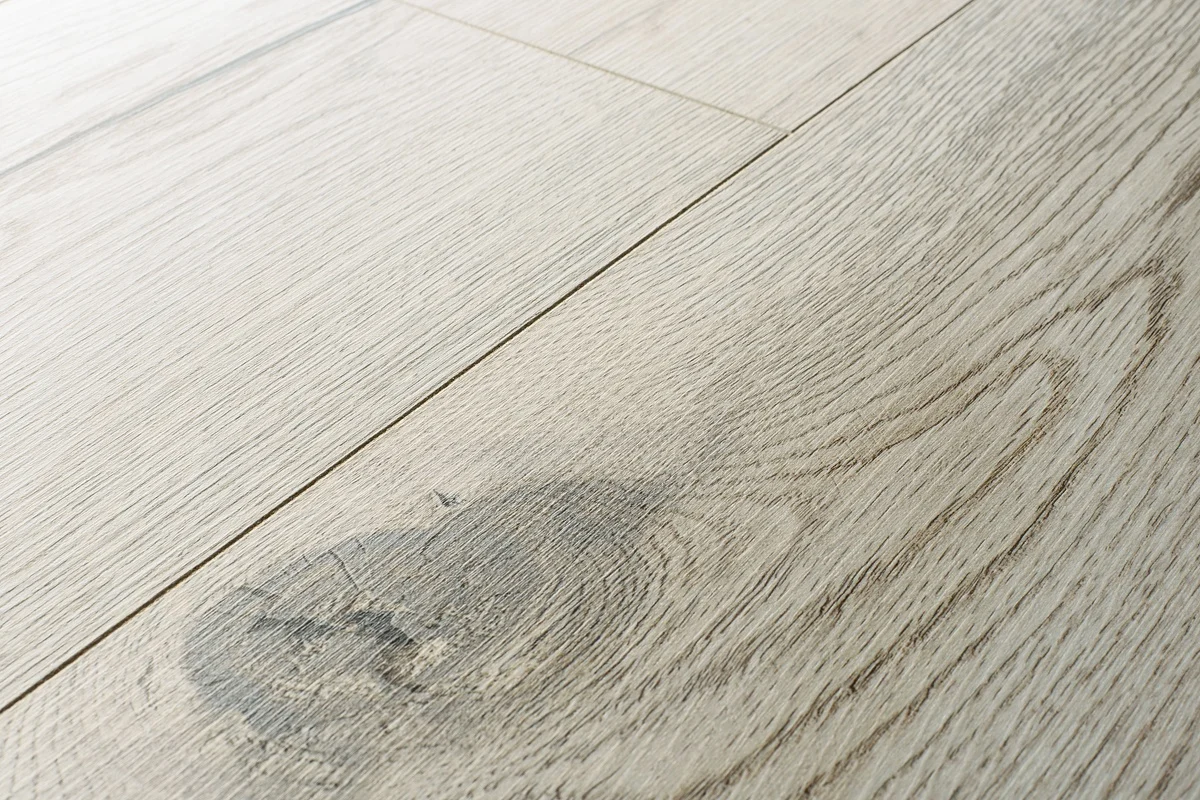 Parchet laminat 10 mm Pool Eiche Weiss 56879, clasa 33, AC5 [5]