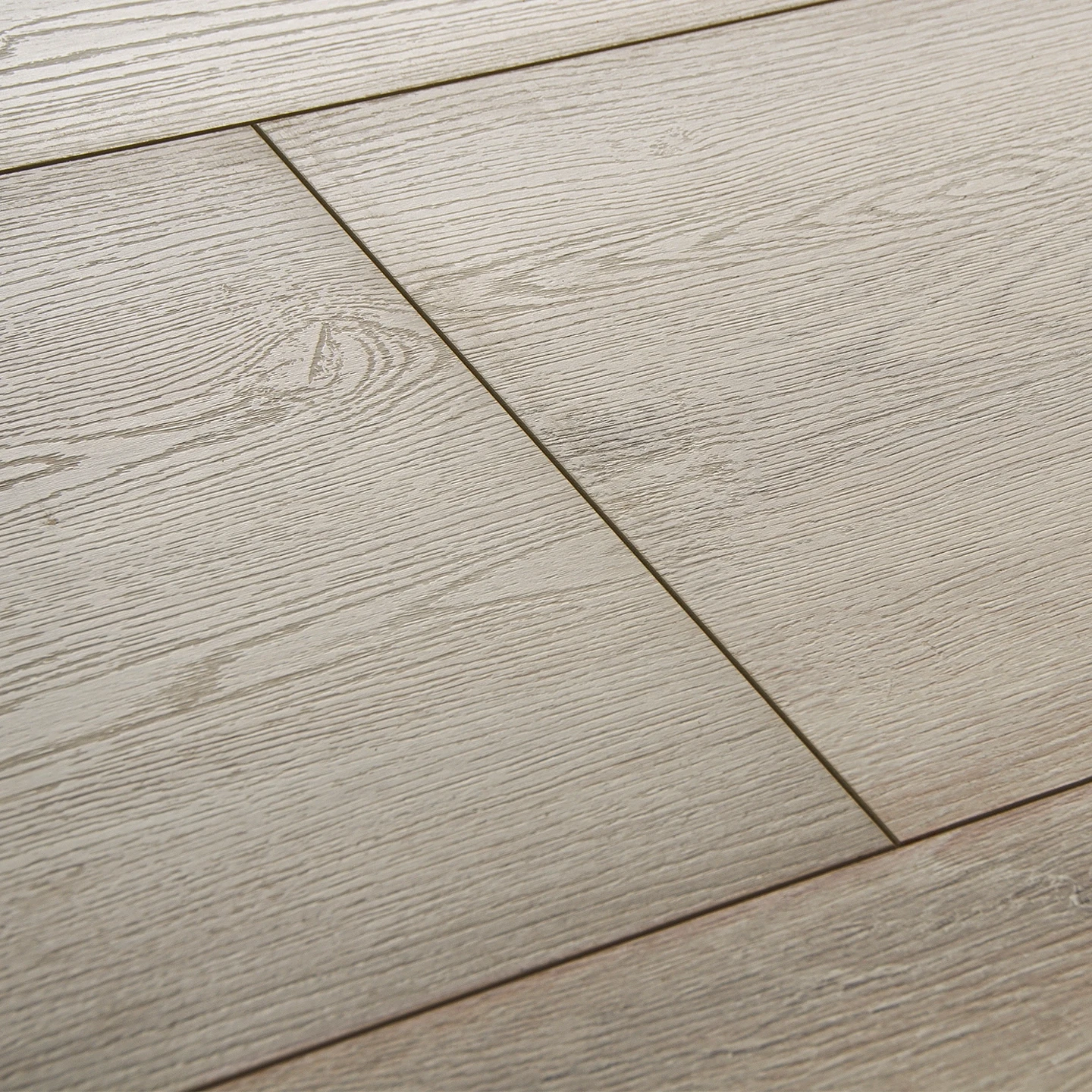 Parchet laminat AGT 8 mm PRK1007 4V Foresta, Murano, clasa 32 AC4 [2]