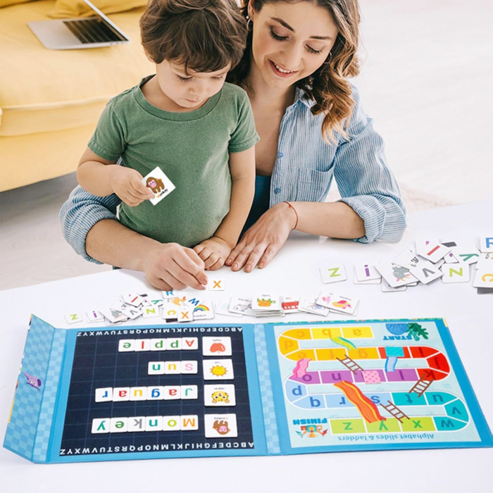 Joc Educativ Alfabet Englez, Carte Magnetica Montessori, Recunoastere Litere si Formare Cuvinte, Copii 3+ Ani, 27x26.2x1.5 cm, Multicolor [7]