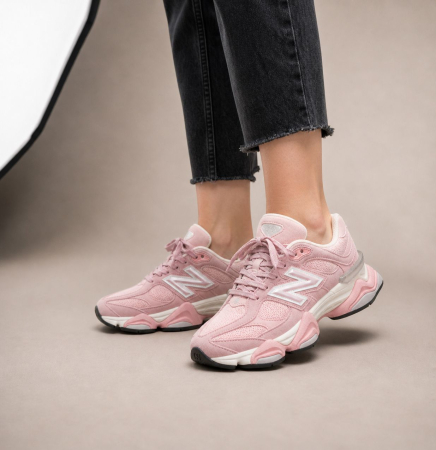 sneakers-dama-roz-pastel-1 adidasi-femei-roz-modern-2 pantofi-sport-dama-roz-3 [1]