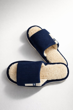 Papuci - papuci-casa-barbati-albastru papuci-barbati-navy-interior-pufos papuci-casa-barbati-confort-albastru papuci-interior-barbati-navy